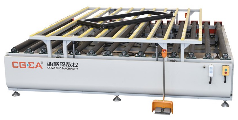 铝合金门窗加工设备.png 铝合金门窗加工设备.png